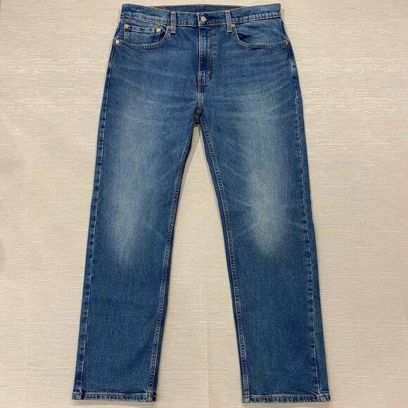 Levis 505 Jeans Mens 36 x 32 Straight Leg Regular Fit Medium Wash Denim - Picture 2 of 13